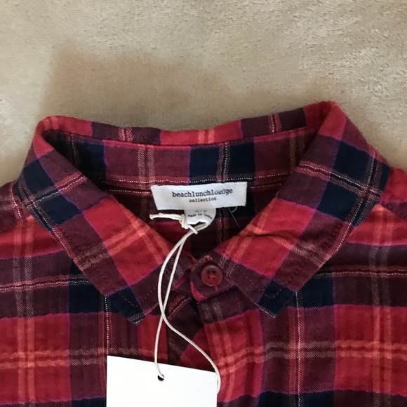 BeachLunchLounge Plaid Button-Up Top - Size S - Picture 7 of 9